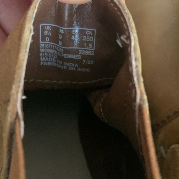 Clarks - Picture 7 of 7